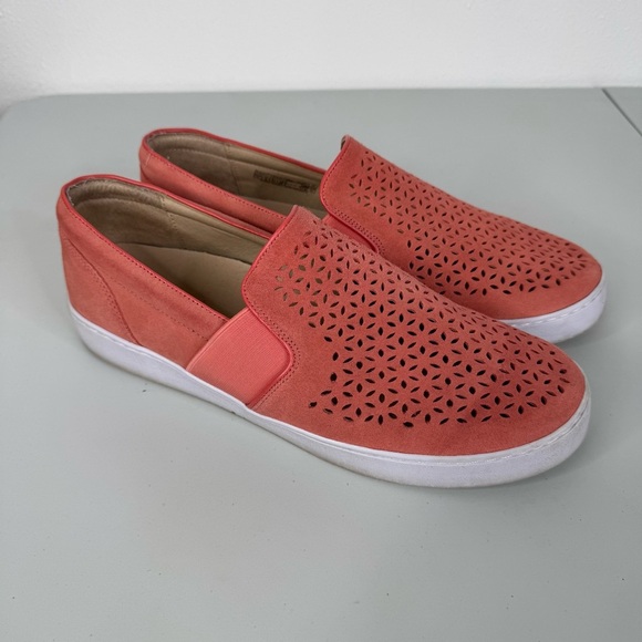 Vionic Kani Slip On Sneaker Size 11 - Picture 1 of 9